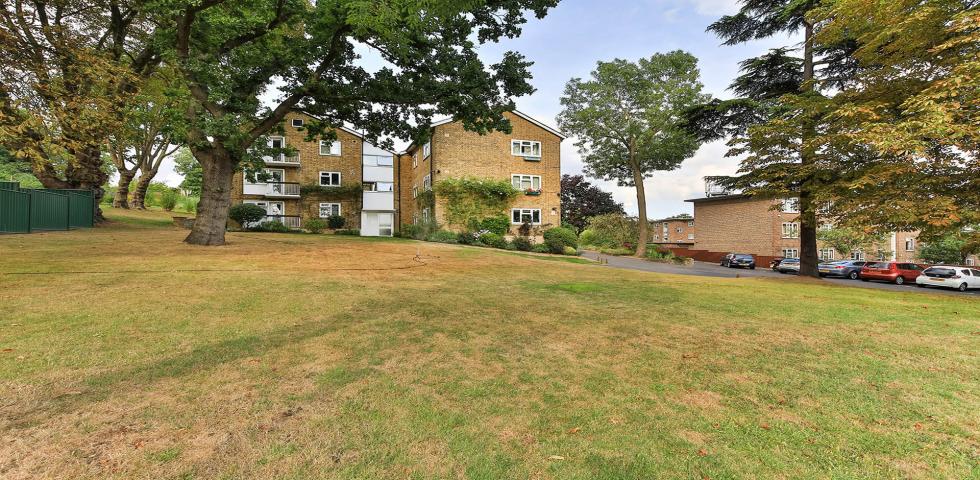 High spec apartment situated in a great private development in Muswell Hill Muswell Hill , Muswell Hill 